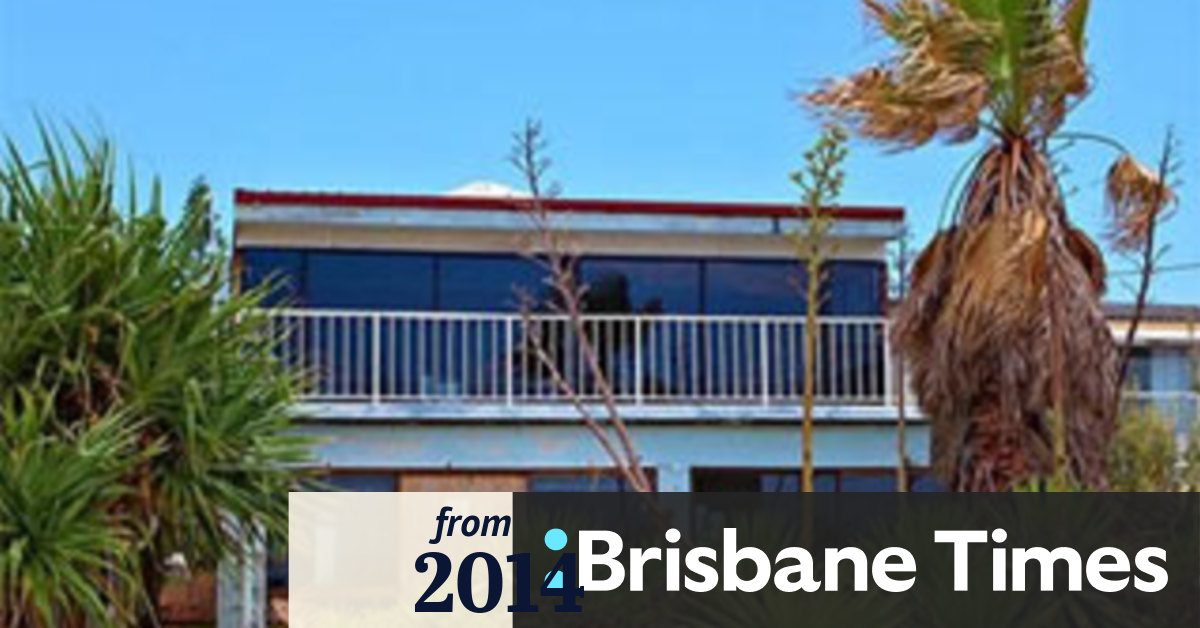 Gold Coast beach shack sells for 1.62 million